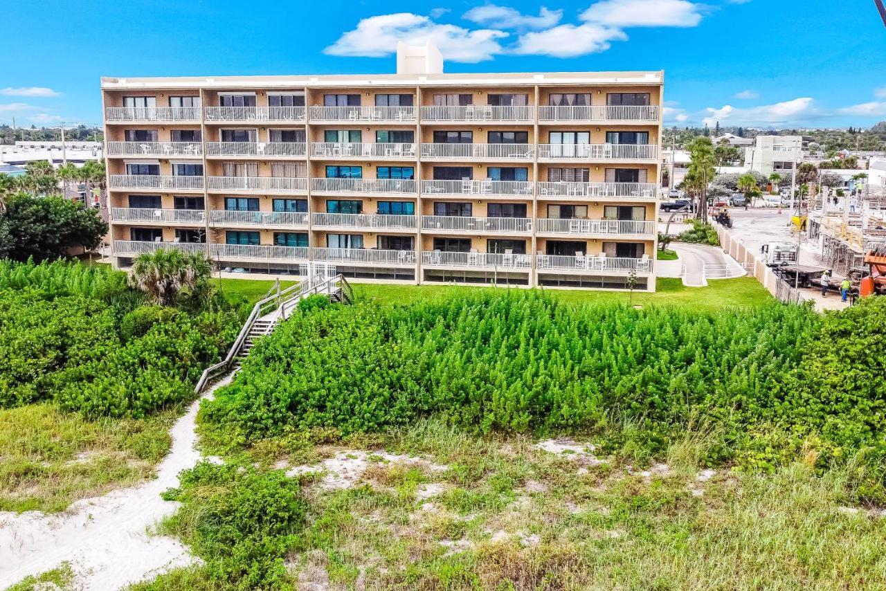 Апартаменты Cocoas By The Sea Какао-Бич Экстерьер фото